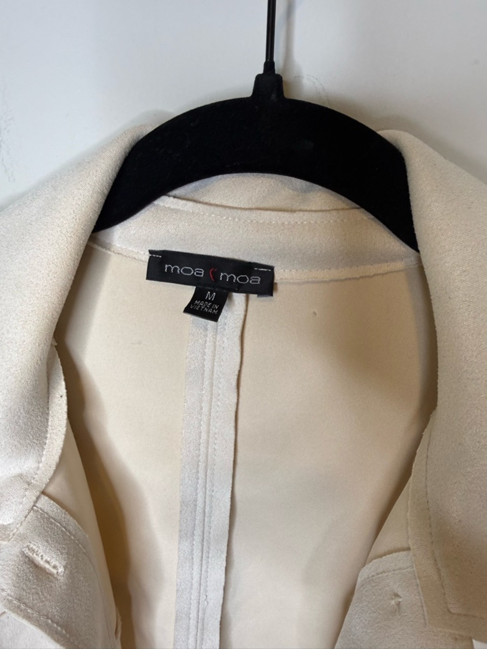Moa Moa Cropped Cream Button-Front Jacket - Picture 5 of 8